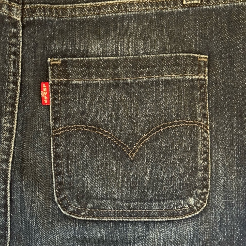 Levi’s Denim Dark Wash Skirt Women’s Size 4 - Picture 6 of 11